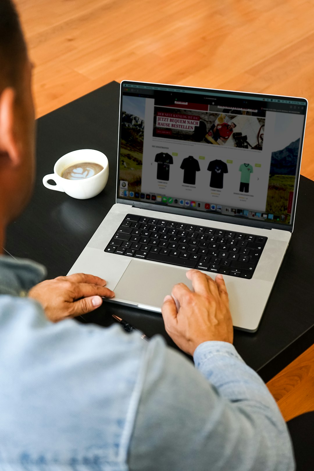 a-person-using-a-laptop-36sbviiru3i